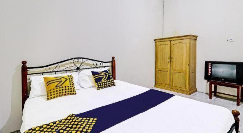 Oyo 92056 Asri Kost Syariah Hotel Jambi Bagian luar foto